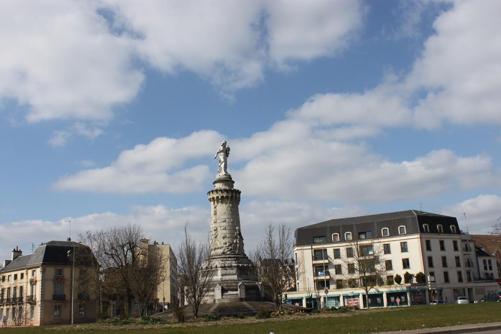 Studio Meuble Dijon Lejlighed Eksteriør billede
